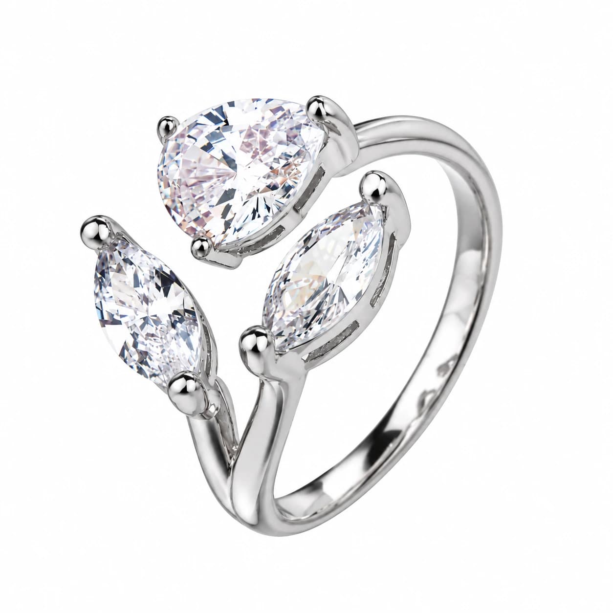 TRIPLE STONE MARQUISE RING — כסף